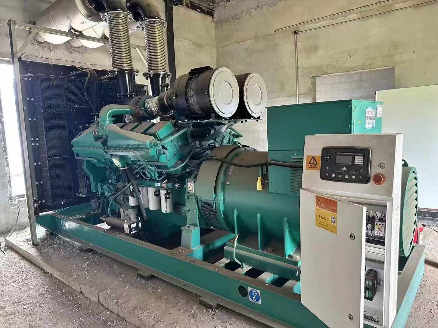 顺义无功补偿装置的性能评估需要考虑哪些因素？