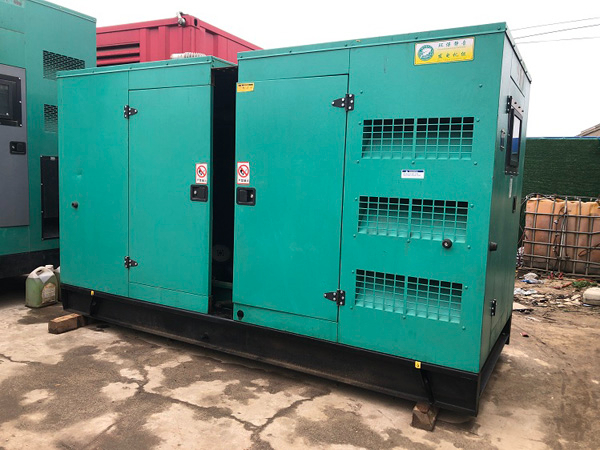 顺义怎样合理控制磷酸铁锂蓄电池的充放电倍率以延长其使用寿命？